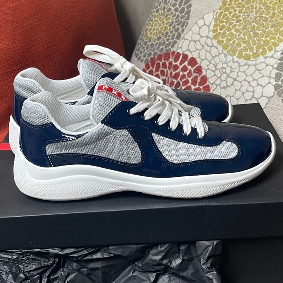 Pradas - Picture 1 of 8